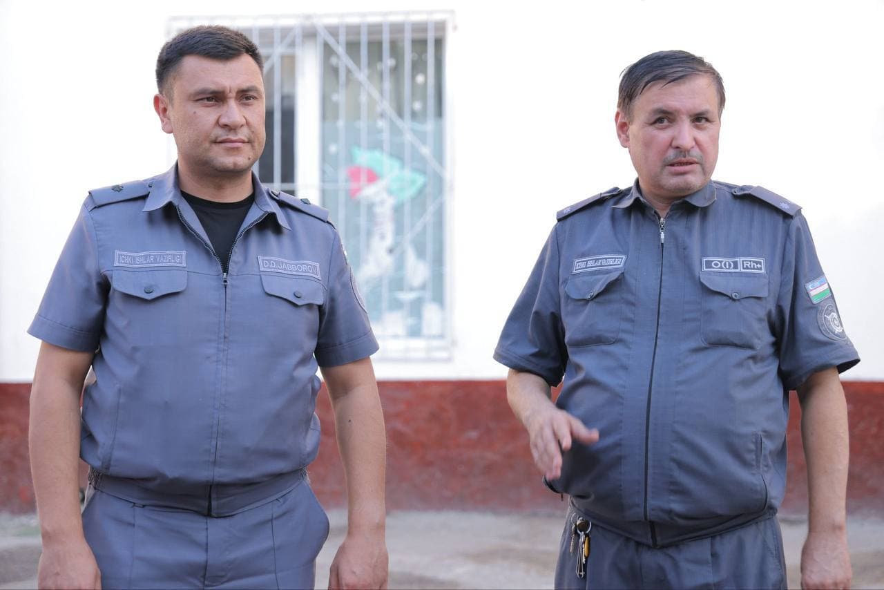 Bolalar ombudsmanining Toshkent viloyatiga monitoring tashrifi doirasidagi keyingi manzil Yangi yo’l shahar IIBB vaqtincha saqlash hibsxonasi bo‘ldi.