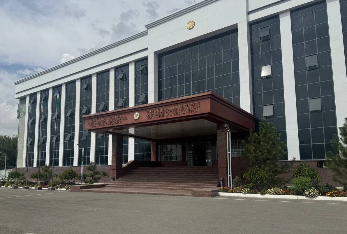 Bolalar ombudsmani Toshkent viloyati Angren shahar IIBB vaqtincha saqlash hibsxonasida monitoring o‘rganishini olib bordi.