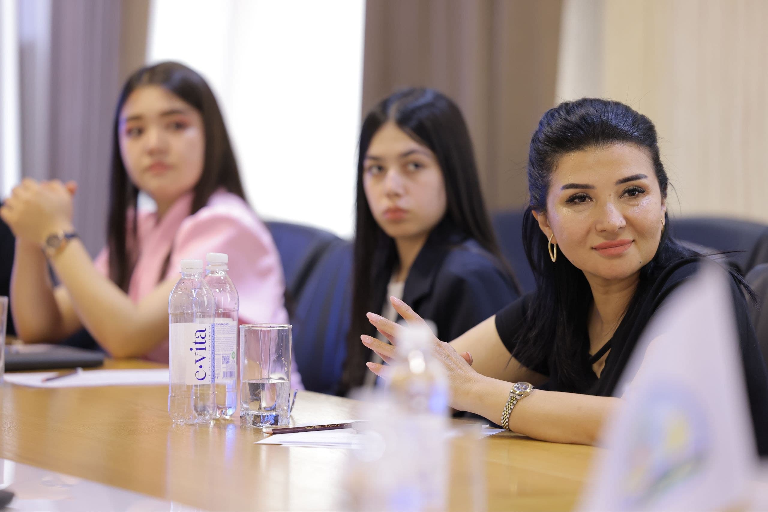 Bolalar ombudsmani Prezident Administratsiyasi huzuridagi Ommaviy axborot vositalari uchun kontent tayyorlash markazi bilan hamkorlikda tashkil etgan “Bola huquqlariga oid masalalarni yoritishda malakali jurnalistik yondashuv” mavzusida amaliy seminar-trening bo‘lib o‘tdi.
