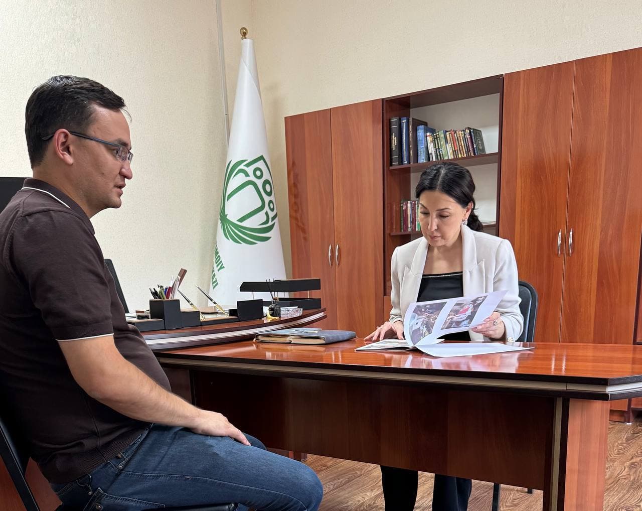 Angren shahrida jinoyatdan jabrlangan voyaga yetmagan qizning huquqlari ta’minlanishi holati Bolalar ombudsmani tomonidan joyiga chiqqan ravishda o‘rganilmoqda.