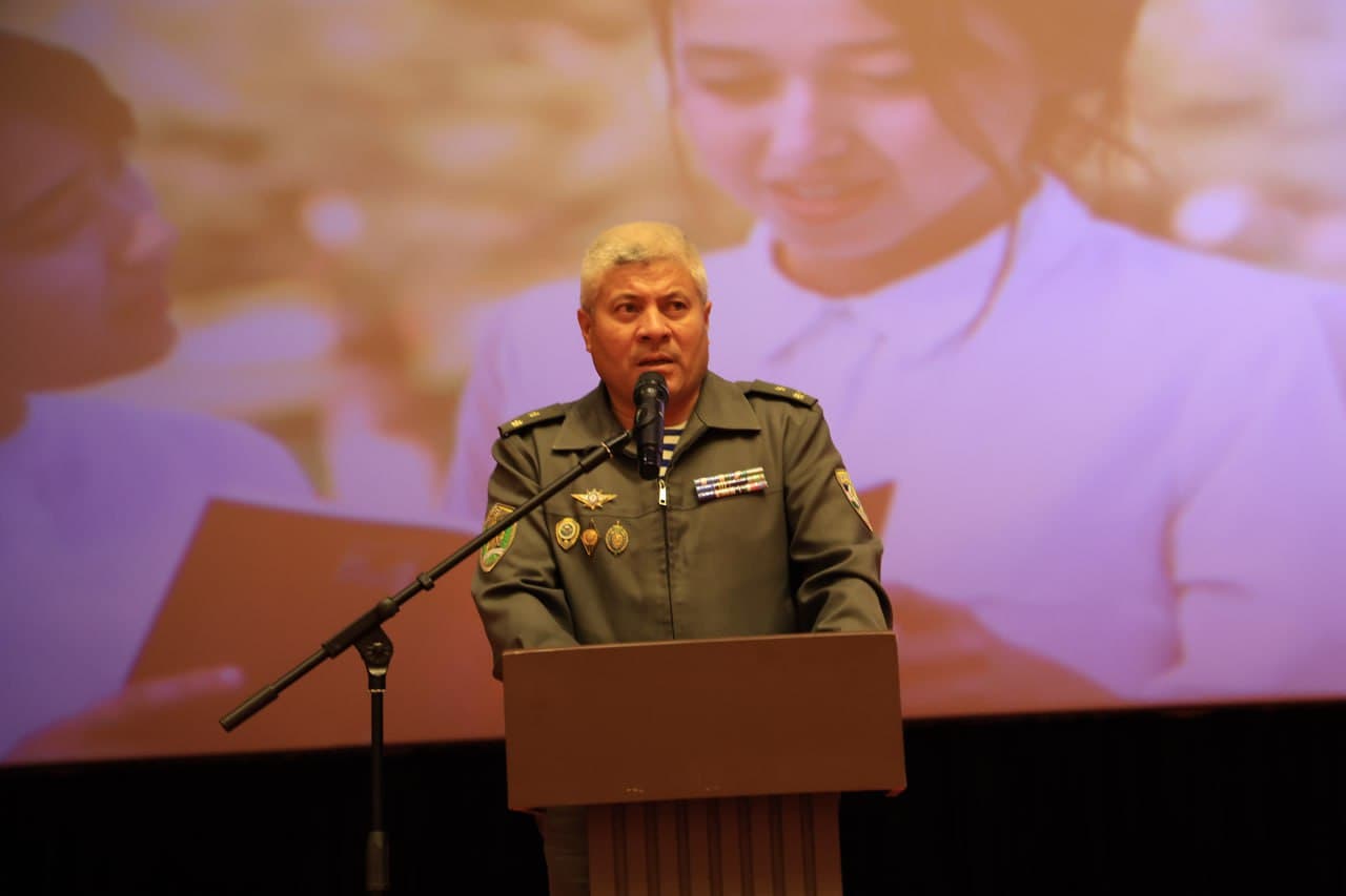 Toshkent shahridagi 300 dan ortiq umumta’lim maktablar  maʼmuriyati, inspektor-psixologlari hamda mahalla yettiliklari uchun tashkil etilgan “Bolalar taʼlim tarbiyasiga barchamiz birdek masʼulmiz”  mavzusida maktab oʻquvchilari bilan ishlash tizimini tubdan yaxshilashga oid kengaytirilgan yigʻilishda ishtirok etdik.