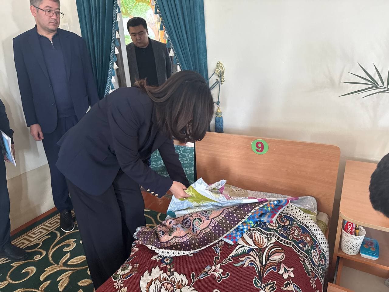 Namangan viloyatiga qilingan monitoring tashrifi davomida Bolalar ombudsmani To‘raqo‘rg‘on tumanida joylashgan 48-sonli “Aqli zaif bolalar uchun”ixtisoslashtirilgan maktab internatida bo‘ldi.