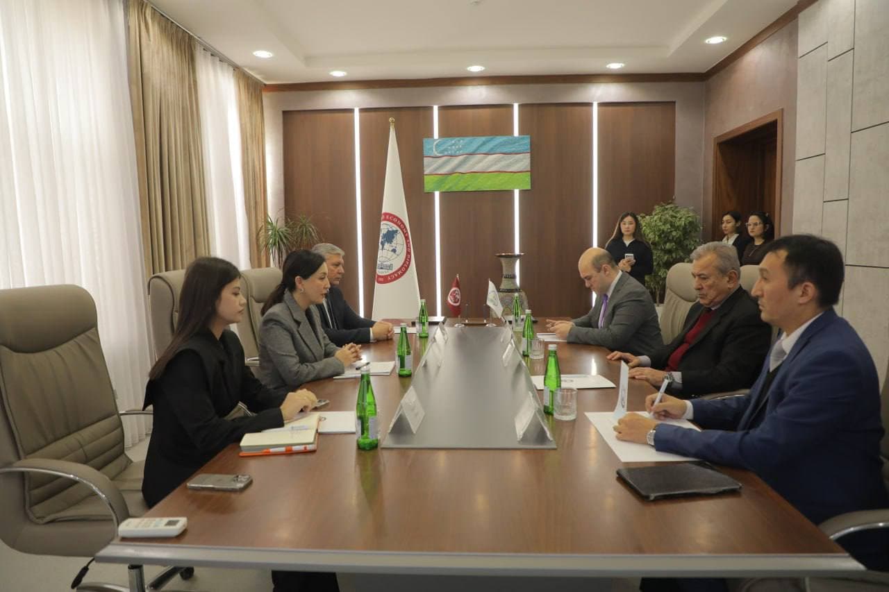 Oliy Majlisning Bola huquqlari bo‘yicha vakili (Bolalar ombudsmani) hamda Jahon iqtisodiyoti va Diplomatiya universiteti o‘rtasida hamkorlik memorandumi imzolandi.