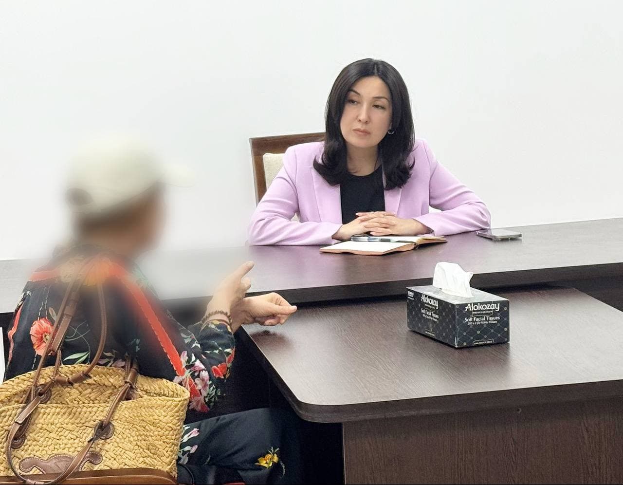 Bolalar ombudsmani bola masalalari yuzasidan o‘zining navbatdagi shaxsiy qabulini o‘tkazdi.