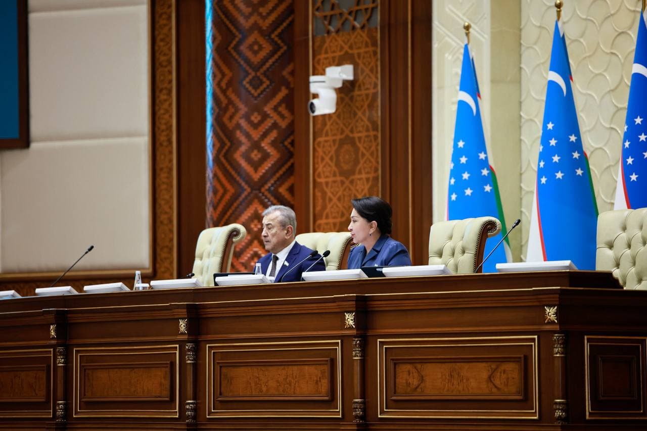19-may kuni Oliy Majlis Senatining navbatdagi yalpi majlisida Bola huquqlari bo‘yicha vakilning bola huquqlari to‘g‘risidagi qonunchilikka davlat organlari tomonidan rioya etilishi haqidagi ma’ruzasi ko‘rib chiqildi.