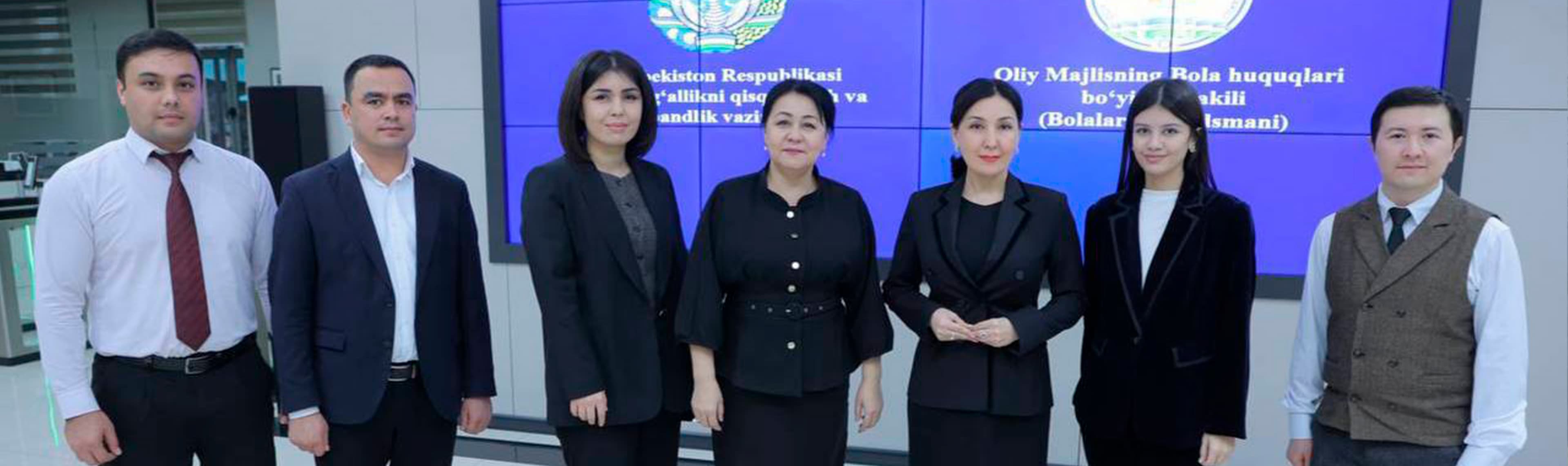 Oliy Majlisning Bola huquqlari bo‘yicha vakili (Bolalar ombudsmani) hamda O‘zbekiston Respublikasi Kambag‘allikni qisqartirish va bandlik vazirligi o‘rtasida o‘zaro hamkorlik to‘g‘risida memorandum imzolandi.