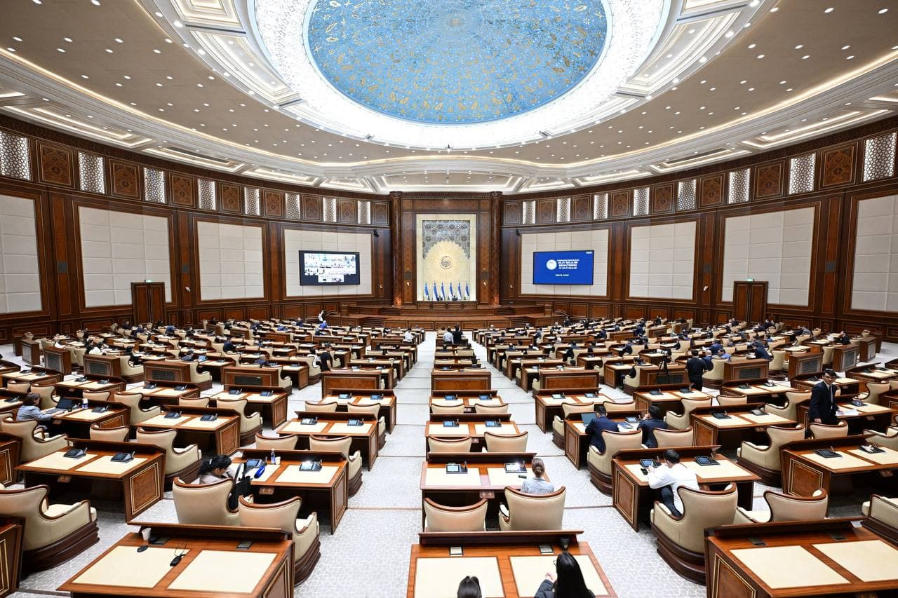 19-may kuni Oliy Majlis Senatining navbatdagi yalpi majlisida Bola huquqlari bo‘yicha vakilning bola huquqlari to‘g‘risidagi qonunchilikka davlat organlari tomonidan rioya etilishi haqidagi ma’ruzasi ko‘rib chiqildi.