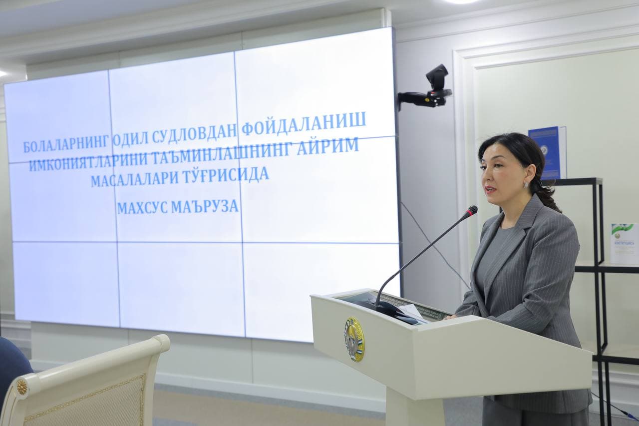 Oliy Majlis Qonunchilik palatasining Demokratik institutlar va fuqarolik jamiyatini rivojlantirish masalalari qo‘mitasi tomonidan Bola huquqlari bo‘yicha vakil (Bolalar ombudsmani)ning “Bolalarning odil sudlovdan foydalanish imkoniyatlarini ta’minlashning ayrim masalalari to‘g‘risida”gi maxsus ma’ruzasi ko‘rib chiqildi.