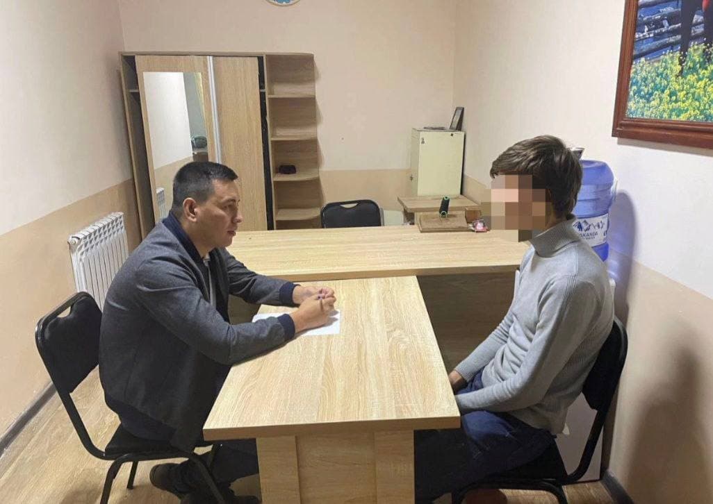 Bolalar ombudsmanining Samarqand viloyatidagi mintaqaviy vakili monitoring tashrifi doirasida viloyat IIB huzuridagi Voyaga yetmaganlarga ijtimoiy-huquqiy yordam ko‘rsatish markazida bo‘ldi.