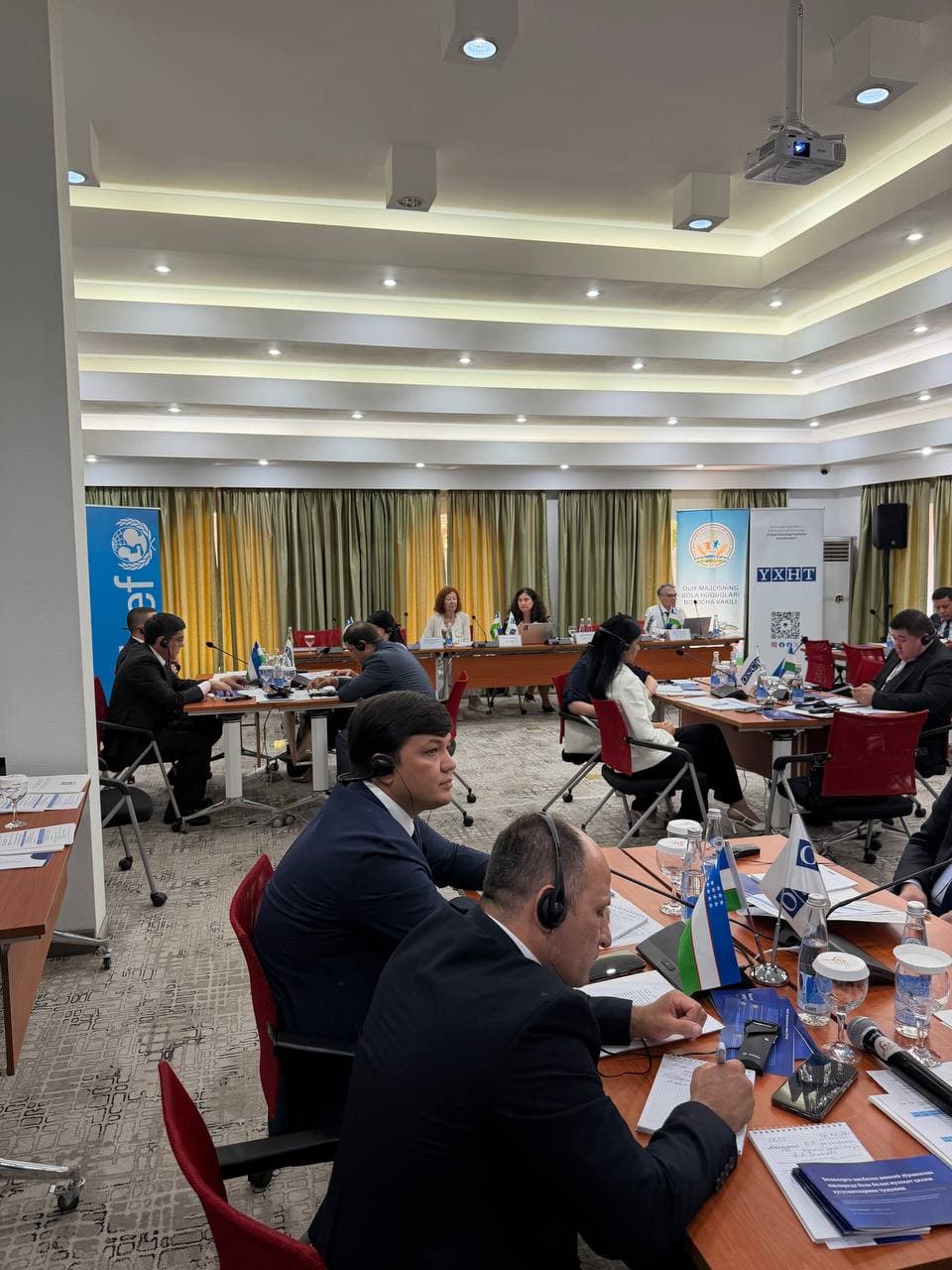 7-8 iyul kunlari Bolalar ombudsmani hamda O‘zbekiston Respublikasi Oliy sudi tomonidan YXHT va UNICEF ning O‘zbekistondagi vakolatxonalari bilan hamkorlikda “Jinsiy zo‘ravonlik va odam savdosi qurboni bo‘lgan bolalarga oid jinoyat ishlarini sudda ko‘rib chiqishda bolalar manfaatlarini hisobga oluvchi yondashuvlarni qo‘llash” mavzusida sudyalar uchun amaliy seminar-trening tashkil qilindi.