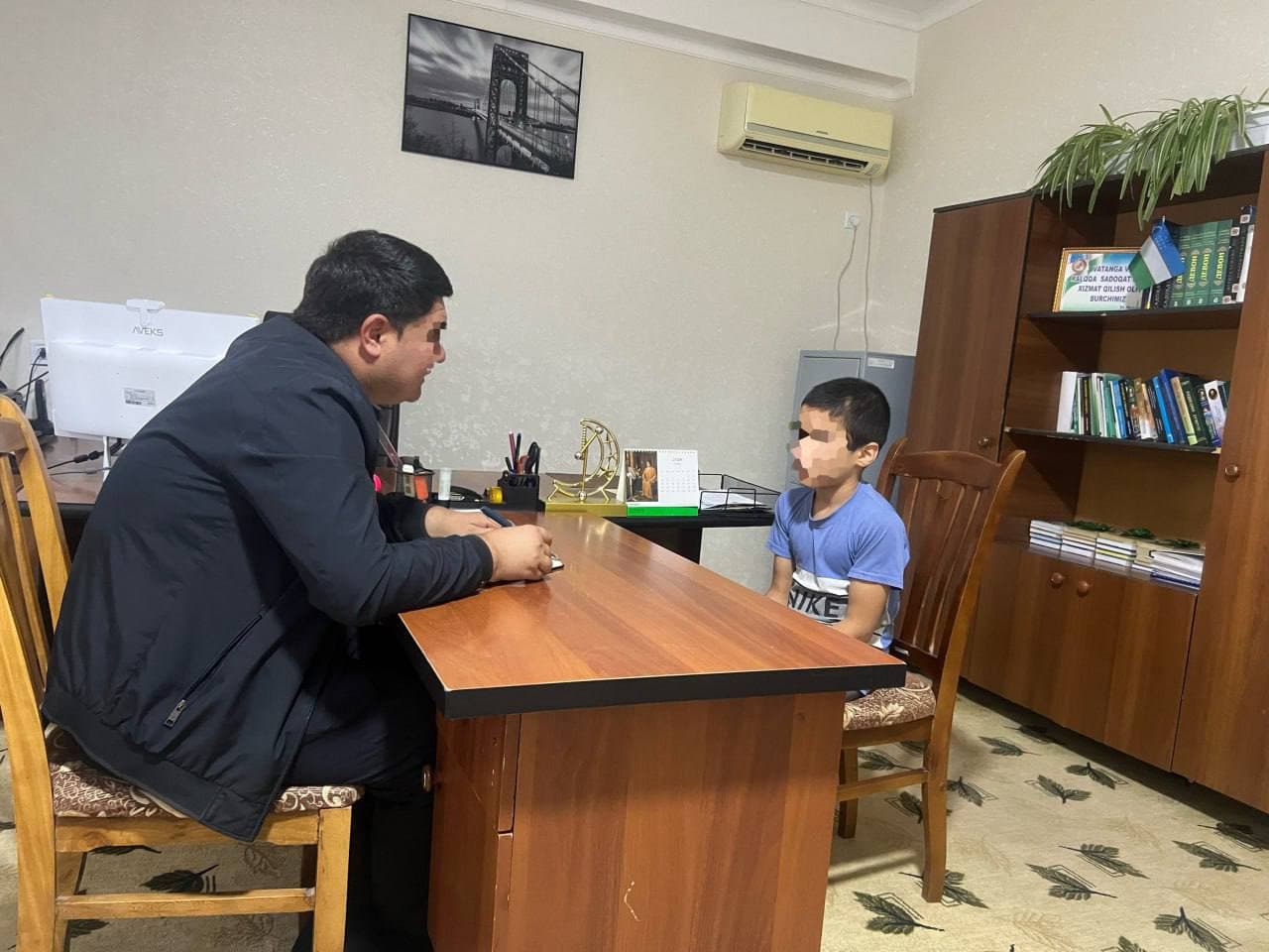 Bolalar ombudsmanining Navoiy viloyatidagi mintaqaviy vakili Navoiy viloyat IIB huzuridagi Voyaga yetmaganlarga ijtimoiy-huquqiy yordam ko‘rsatish markazida bo‘ldi.